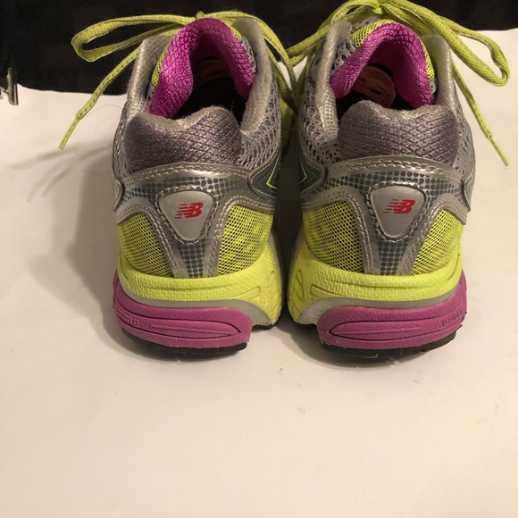 New Balance 860 V3 Running W860YG3 Shoes Sneakers - Picture 5 of 8